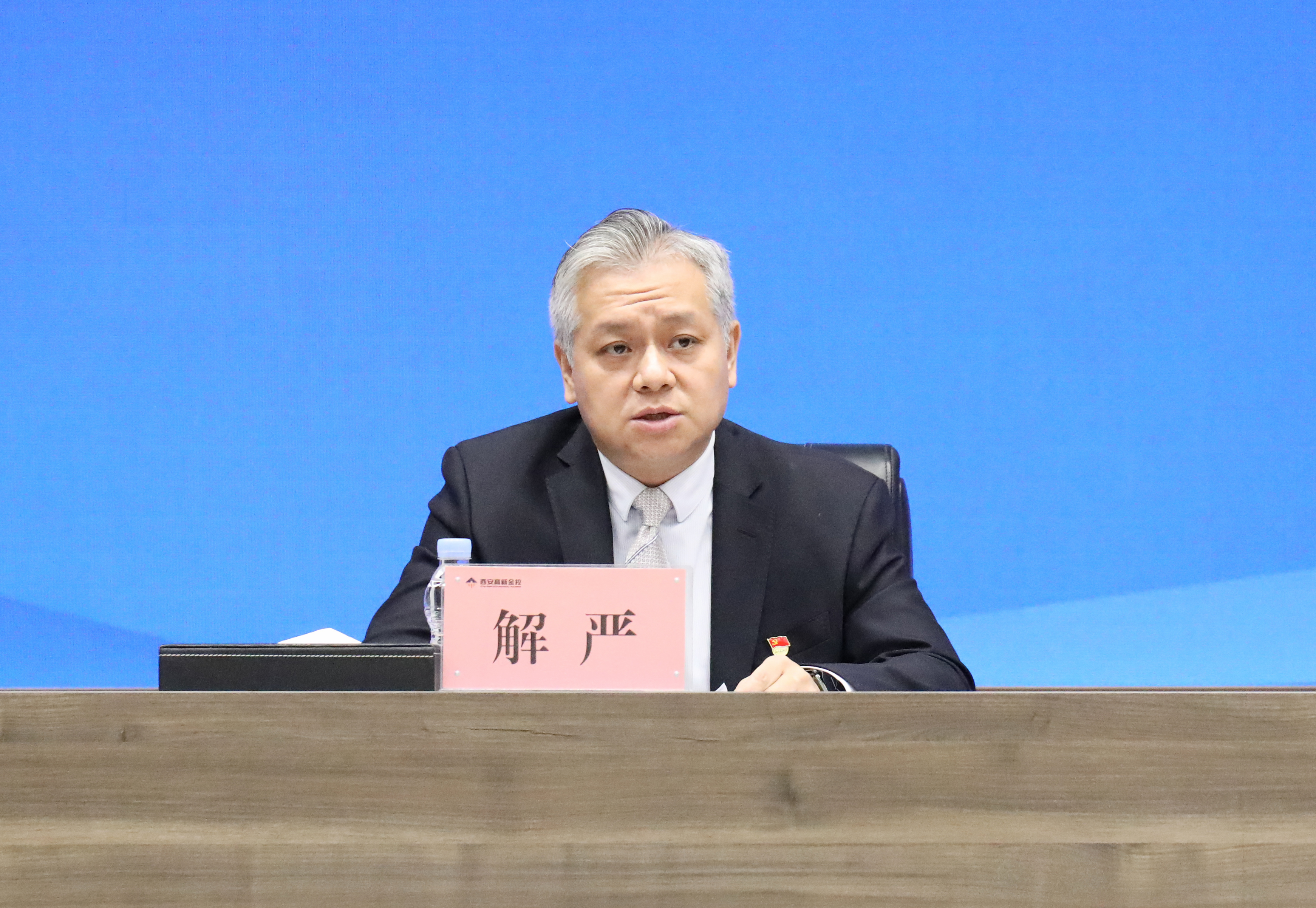 3-M16A1137-1.jpg 3-M16A1137-1.jpg