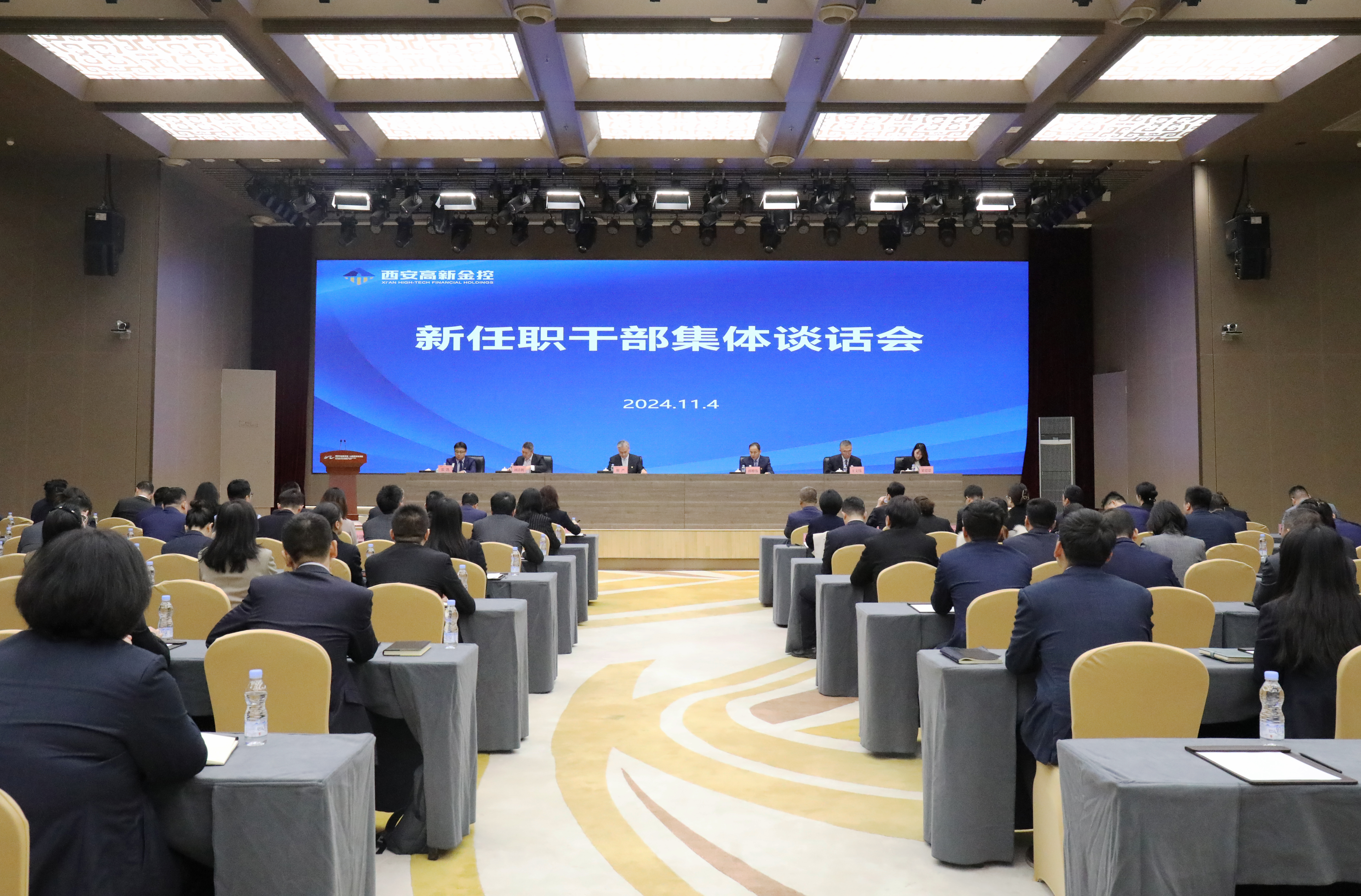 1-M16A1060-1.jpg 1-M16A1060-1.jpg